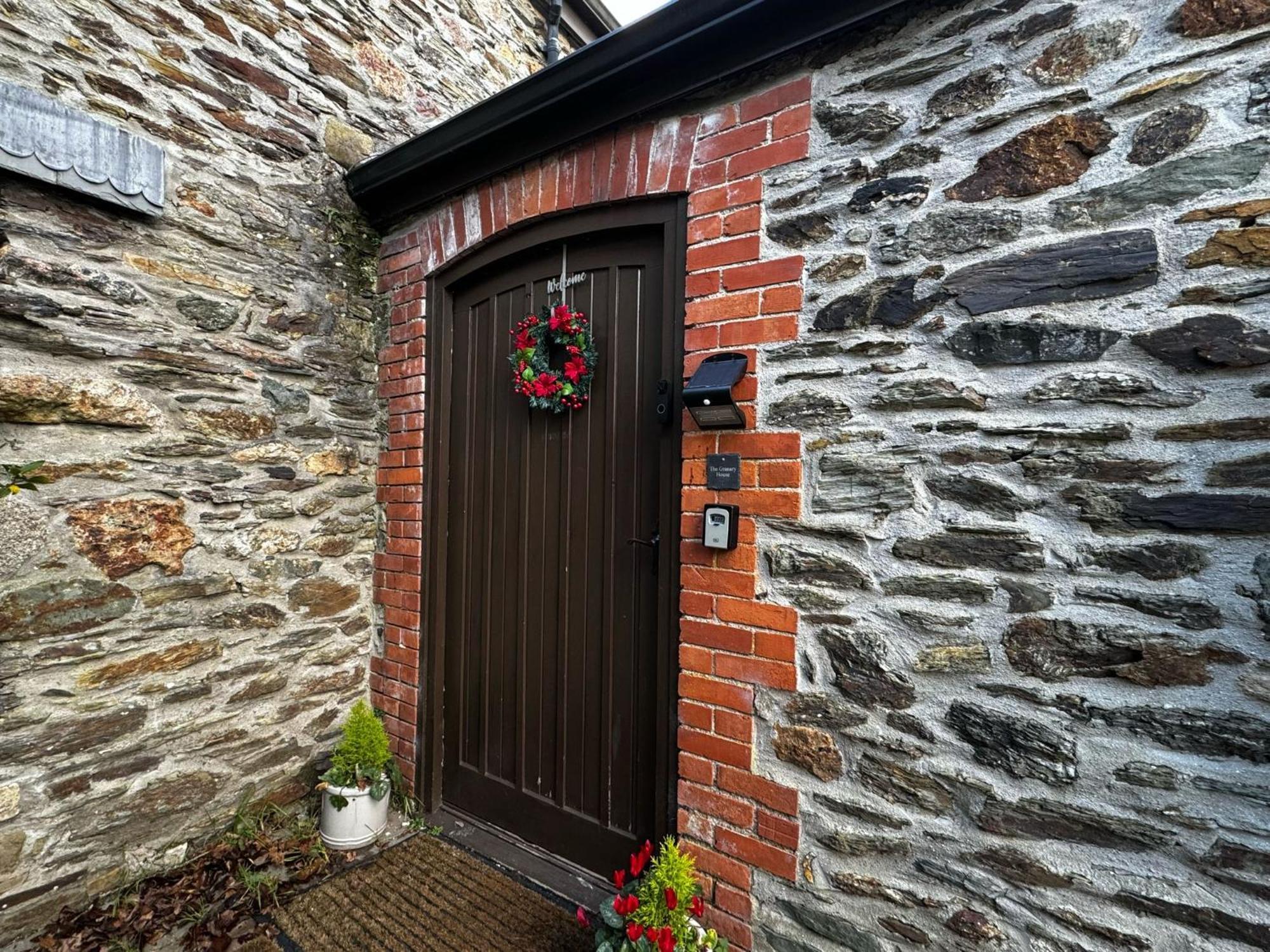 The Granary House - Long Stayz Plymouth Exteriör bild